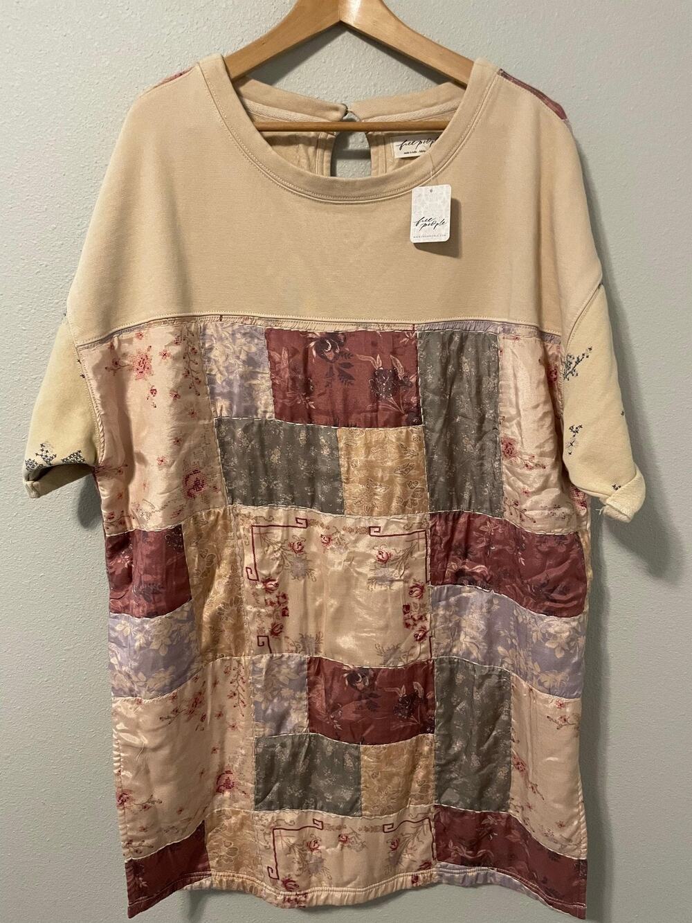 Free People Lover Sweatshirt Women XL Quilted Eggnog Combo Floral Patchwork NEW